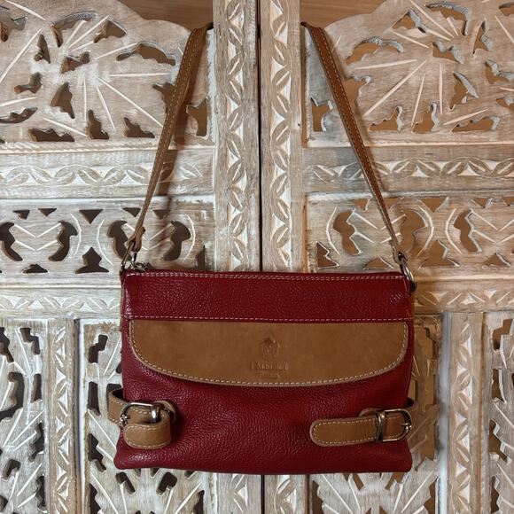 I Medici Firenze Italian Pebbled Leather Red with Camel Tan Trim Shoulder Bag - Picture 1 of 8